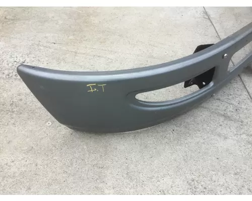 INTERNATIONAL 4300 BUMPER ASSEMBLY, FRONT