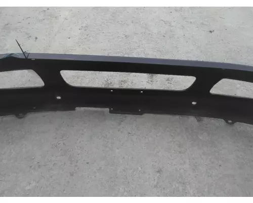 INTERNATIONAL 4300 BUMPER ASSEMBLY, FRONT