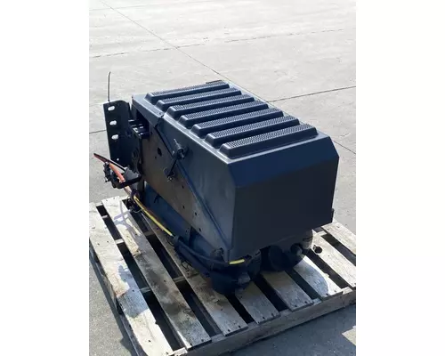 INTERNATIONAL 4300 Battery Box
