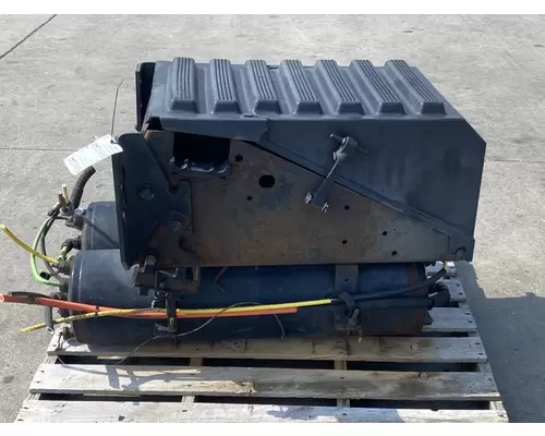 INTERNATIONAL 4300 Battery Box