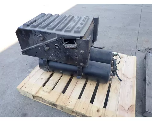 INTERNATIONAL 4300 Battery Box