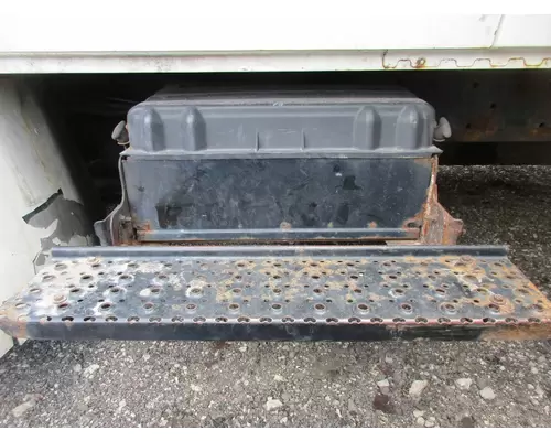 INTERNATIONAL 4300 Battery Box