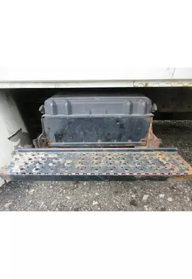 INTERNATIONAL 4300 Battery Box