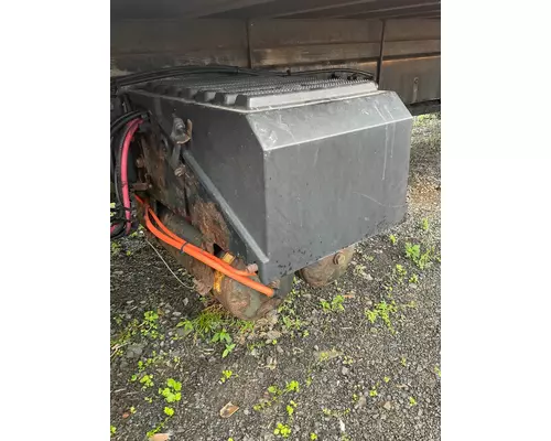 INTERNATIONAL 4300 Battery Box