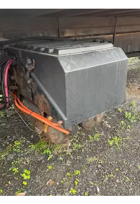 INTERNATIONAL 4300 Battery Box