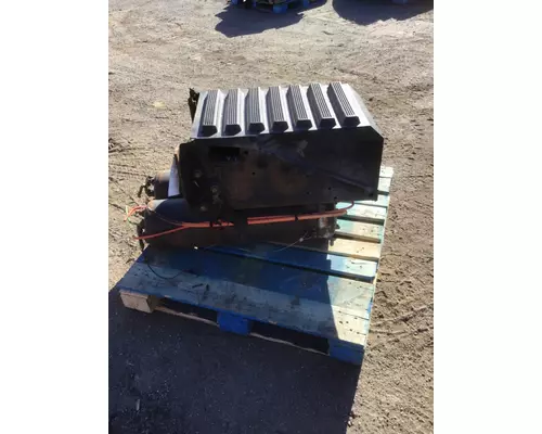 INTERNATIONAL 4300 Battery Box