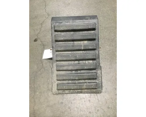 INTERNATIONAL 4300 Battery Box