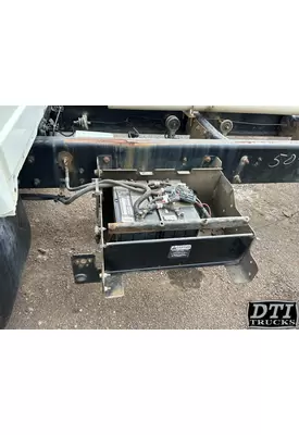 INTERNATIONAL 4300 Battery Box