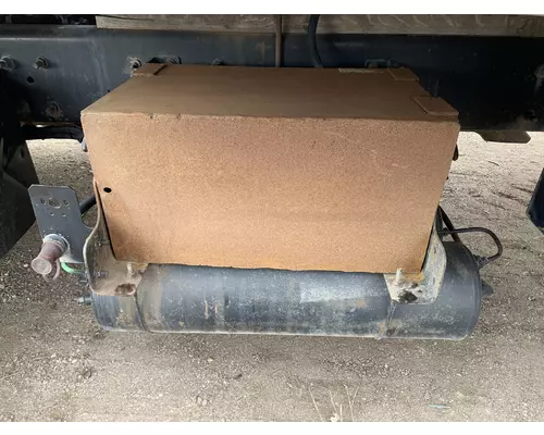 INTERNATIONAL 4300 Battery Box