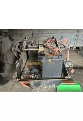 INTERNATIONAL 4300 Battery Box