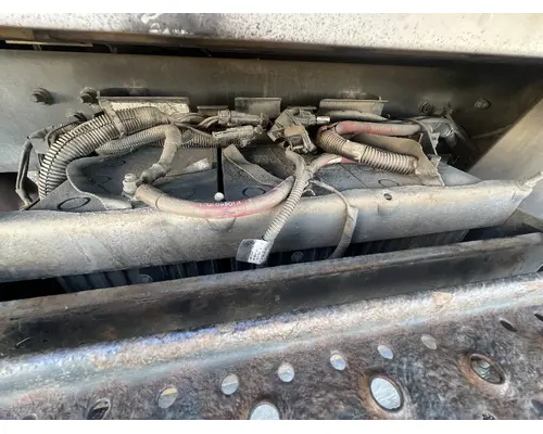 INTERNATIONAL 4300 Battery Box