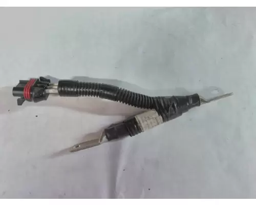 INTERNATIONAL 4300 Battery