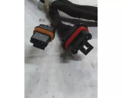 INTERNATIONAL 4300 Battery