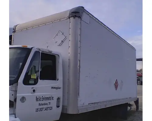 INTERNATIONAL 4300 Body  Bed