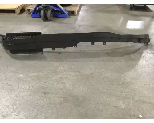 INTERNATIONAL 4300 Body Parts, Misc.