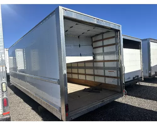 INTERNATIONAL 4300 Box  Bed