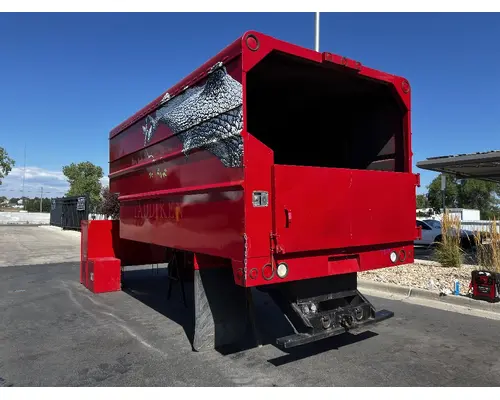 INTERNATIONAL 4300 Box  Bed