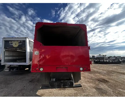 INTERNATIONAL 4300 Box  Bed