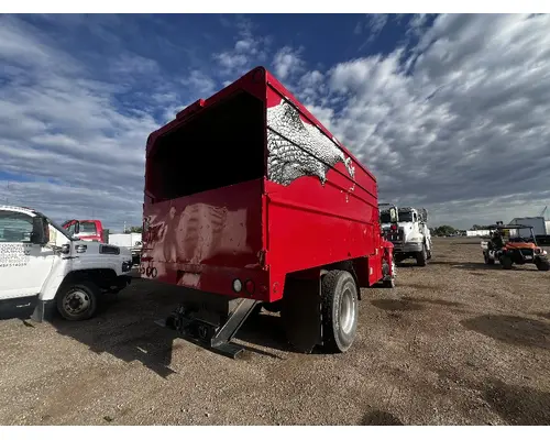 INTERNATIONAL 4300 Box  Bed