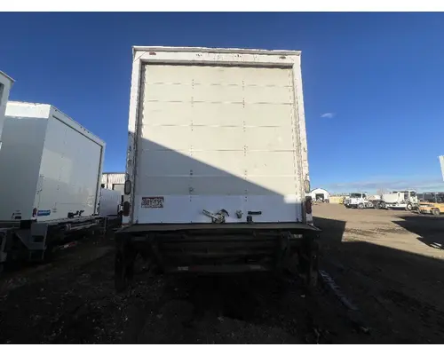 INTERNATIONAL 4300 Box  Bed