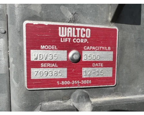 INTERNATIONAL 4300 Box  Bed