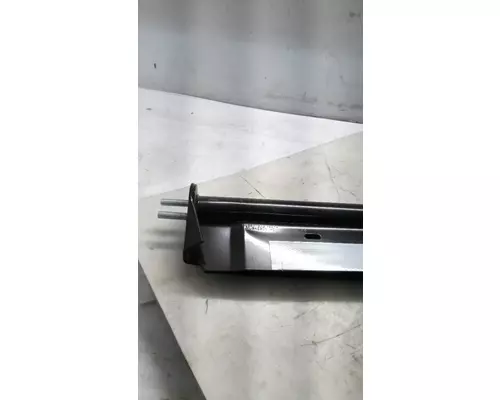 INTERNATIONAL 4300 Brackets, Misc.
