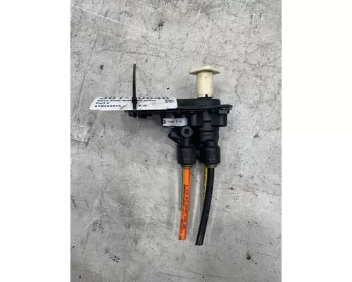 INTERNATIONAL 4300 Brake Proportioning Valve