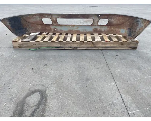 INTERNATIONAL 4300 Bumper Assembly, Front