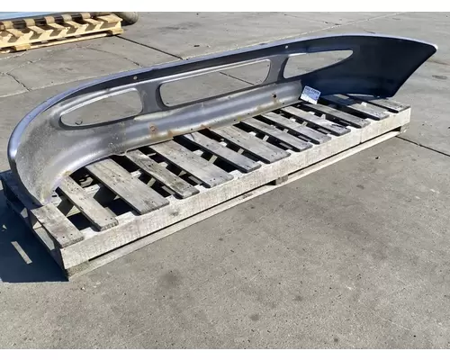 INTERNATIONAL 4300 Bumper Assembly, Front