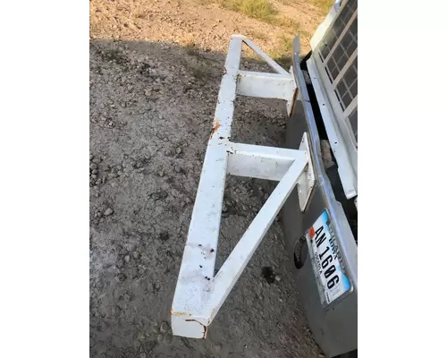 INTERNATIONAL 4300 Bumper Assembly, Front