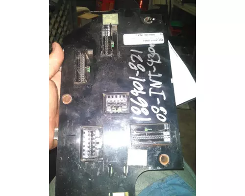 INTERNATIONAL 4300 CAB CONTROL UNIT MODULE