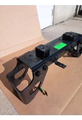 INTERNATIONAL 4300 CAB MOUNTS & SUPPORTS 119