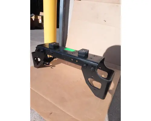 INTERNATIONAL 4300 CAB MOUNTS & SUPPORTS 119