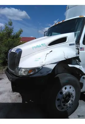 INTERNATIONAL 4300 CAB