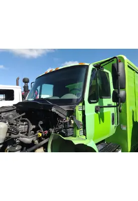 INTERNATIONAL 4300 CAB