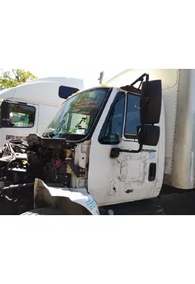 INTERNATIONAL 4300 CAB