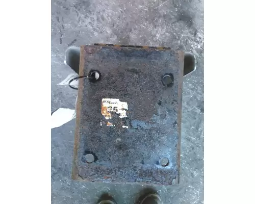 INTERNATIONAL 4300 CHAIN HANGER