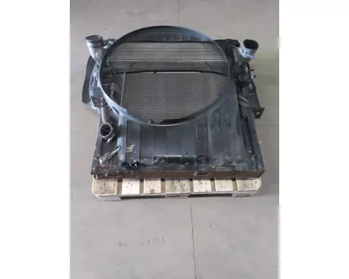 INTERNATIONAL 4300 COOLING ASSEMBLY (RAD, COND, ATAAC)