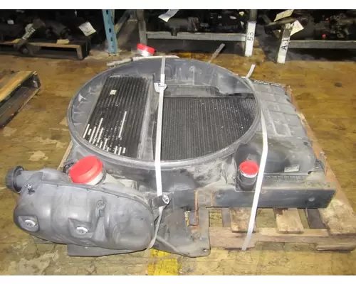 INTERNATIONAL 4300 COOLING ASSEMBLY (RAD, COND, ATAAC)