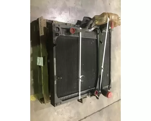 INTERNATIONAL 4300 COOLING ASSEMBLY (RAD, COND, ATAAC)