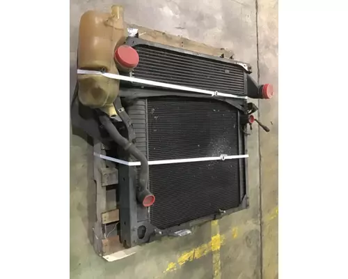 INTERNATIONAL 4300 COOLING ASSEMBLY (RAD, COND, ATAAC)