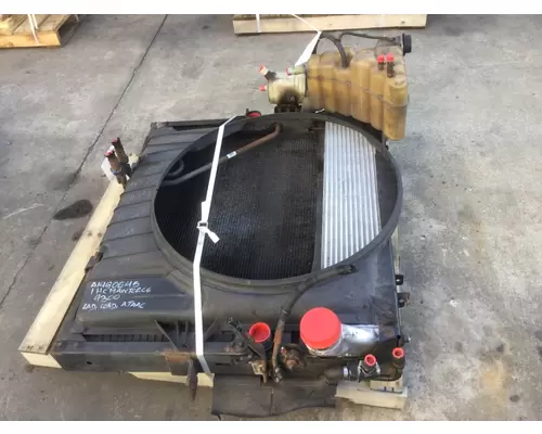 INTERNATIONAL 4300 COOLING ASSEMBLY (RAD, COND, ATAAC)