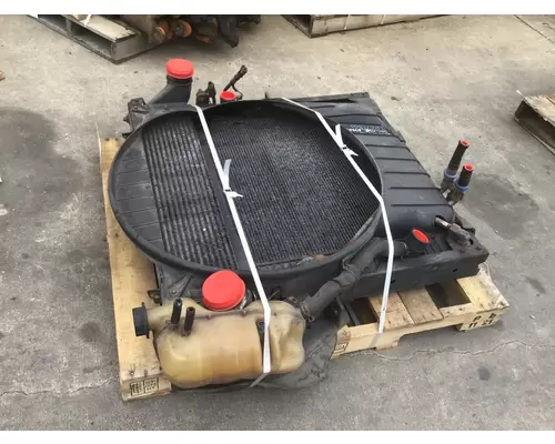 INTERNATIONAL 4300 COOLING ASSEMBLY (RAD, COND, ATAAC)