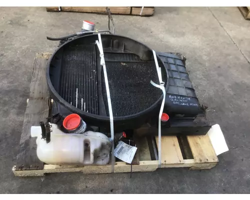 INTERNATIONAL 4300 COOLING ASSEMBLY (RAD, COND, ATAAC)