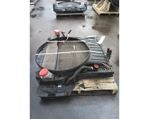 INTERNATIONAL 4300 COOLING ASSEMBLY (RAD, COND, ATAAC)