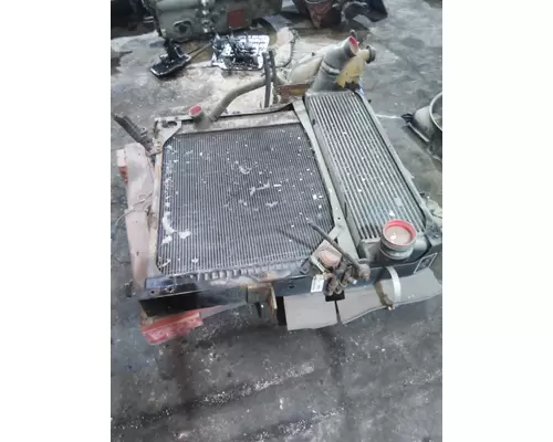 INTERNATIONAL 4300 COOLING ASSEMBLY (RAD, COND, ATAAC)