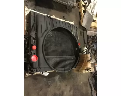 INTERNATIONAL 4300 COOLING ASSEMBLY (RAD, COND, ATAAC)