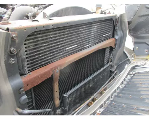 INTERNATIONAL 4300 COOLING ASSEMBLY (RAD, COND, ATAAC)