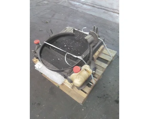 INTERNATIONAL 4300 COOLING ASSEMBLY (RAD, COND, ATAAC)
