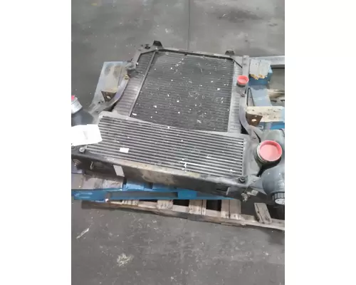 INTERNATIONAL 4300 COOLING ASSEMBLY (RAD, COND, ATAAC)